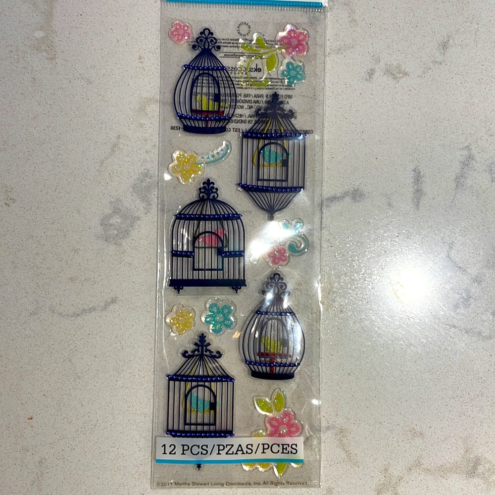 Lot of 28 Martha Stewart Craft Stickers - presents, birds, birdcage, butterflies - Picture 4 of 5